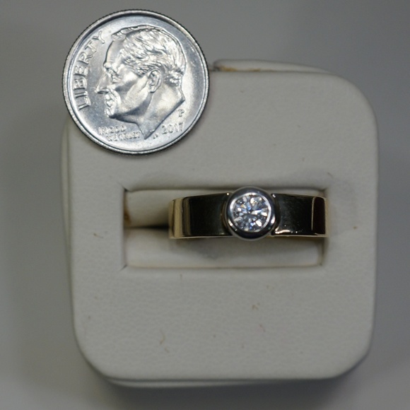 14KTT Gold Handmade Solitaire Genuine Diamond Ring - Picture 6 of 8